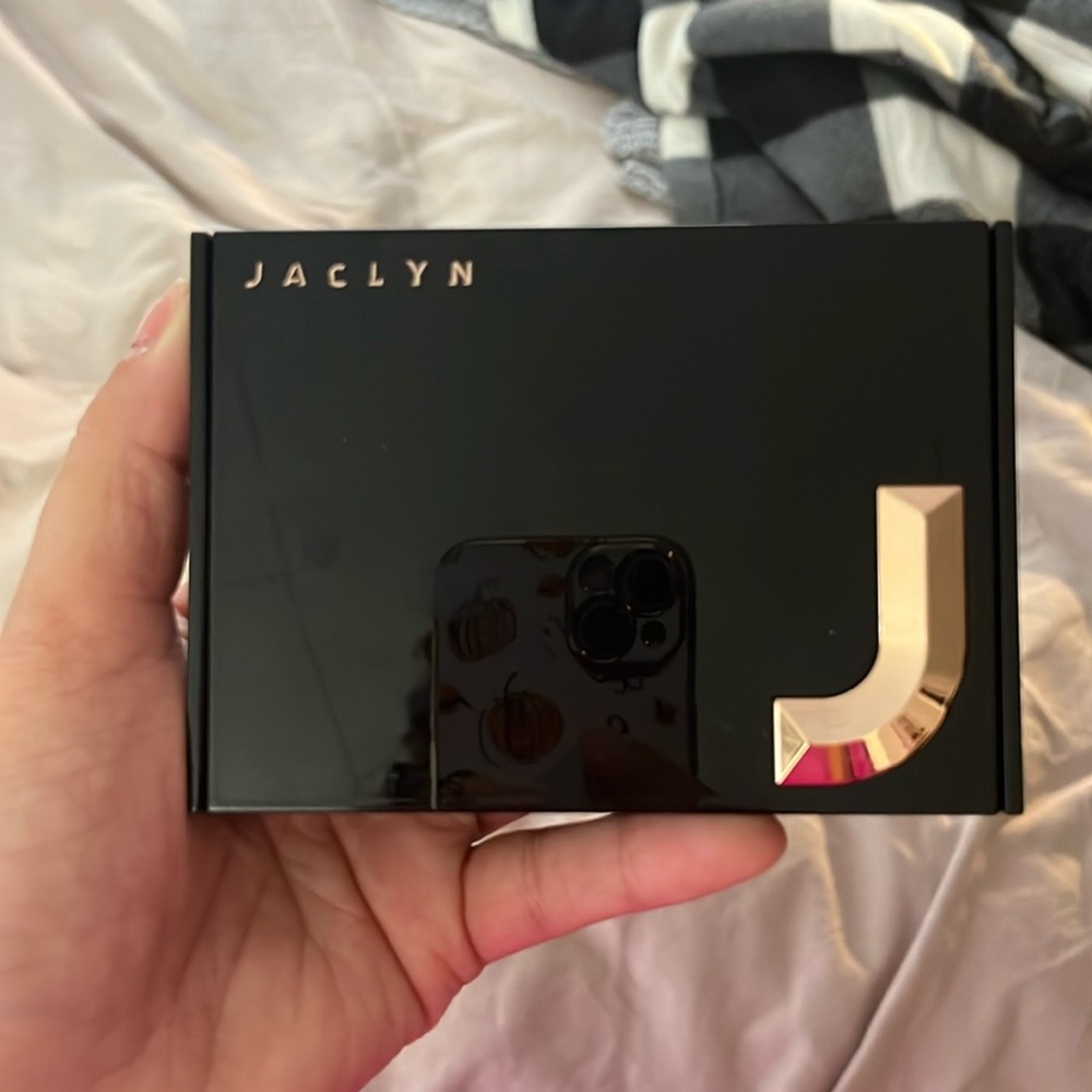 Jaclyn Hill blush and bronze duo